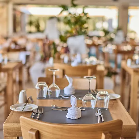Hotel Paralos Kosta Mare 5*