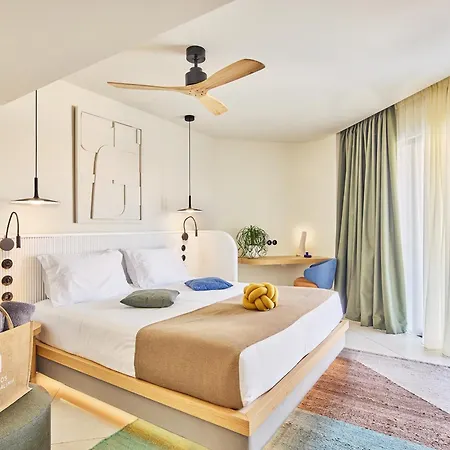 Hotel Paralos Kosta Alimia Hersonissos (Crete)